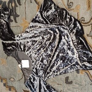 NWT panne velvet beachlunchlounge top